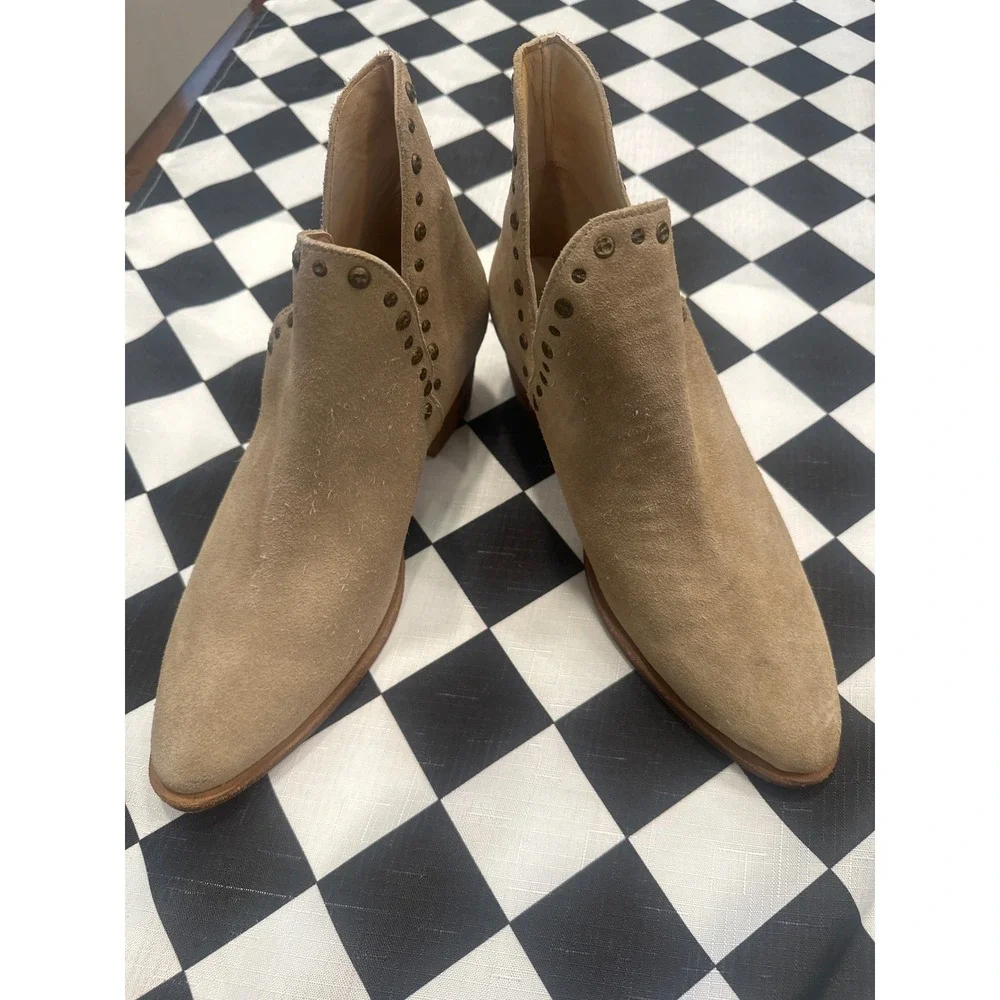 Free People Tan Suede Studded Charm Ankle double V Boots Western Pointed  38.5
